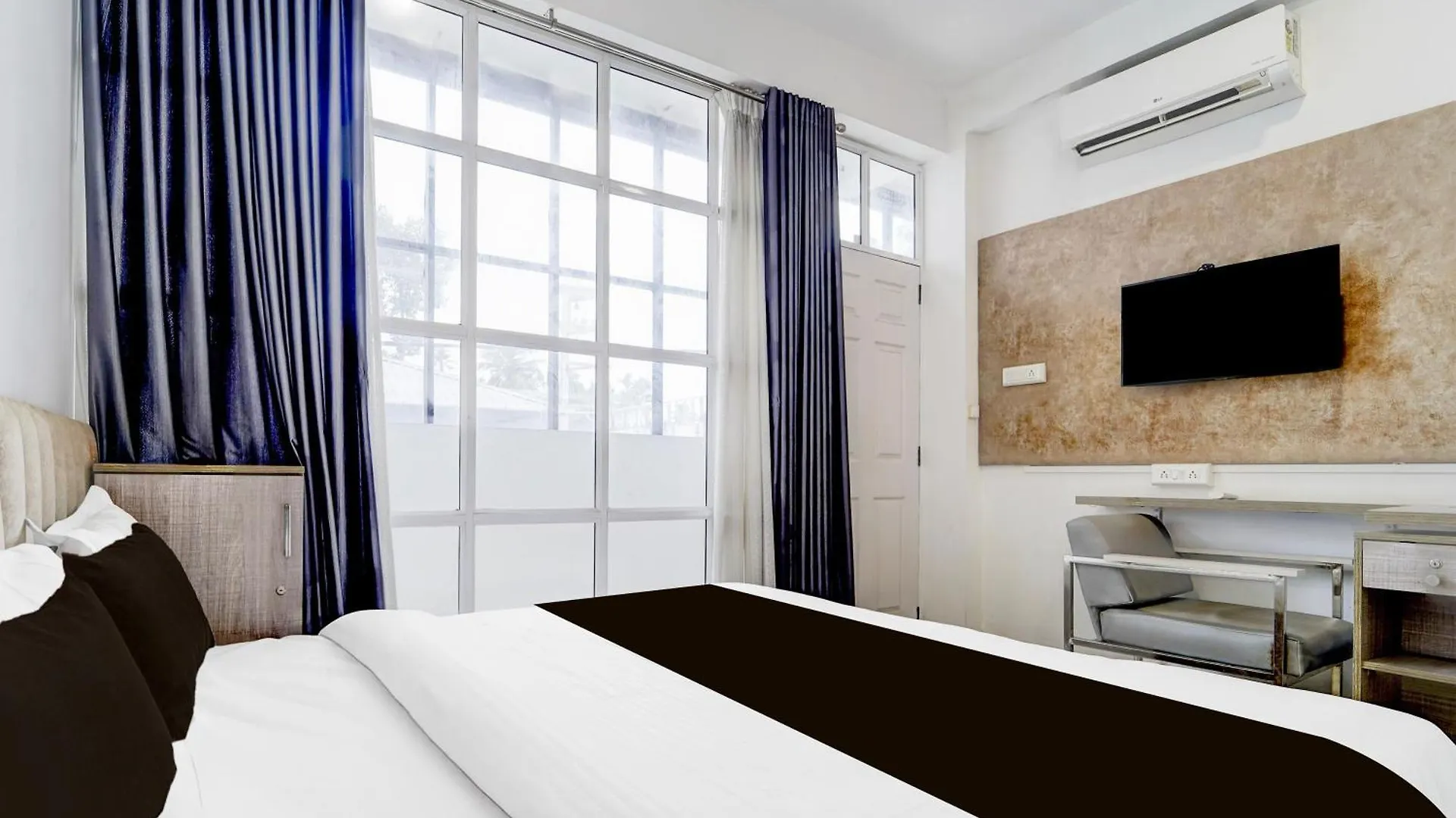 Super Hotel O Chakkaraparambu Vyttila Kochi