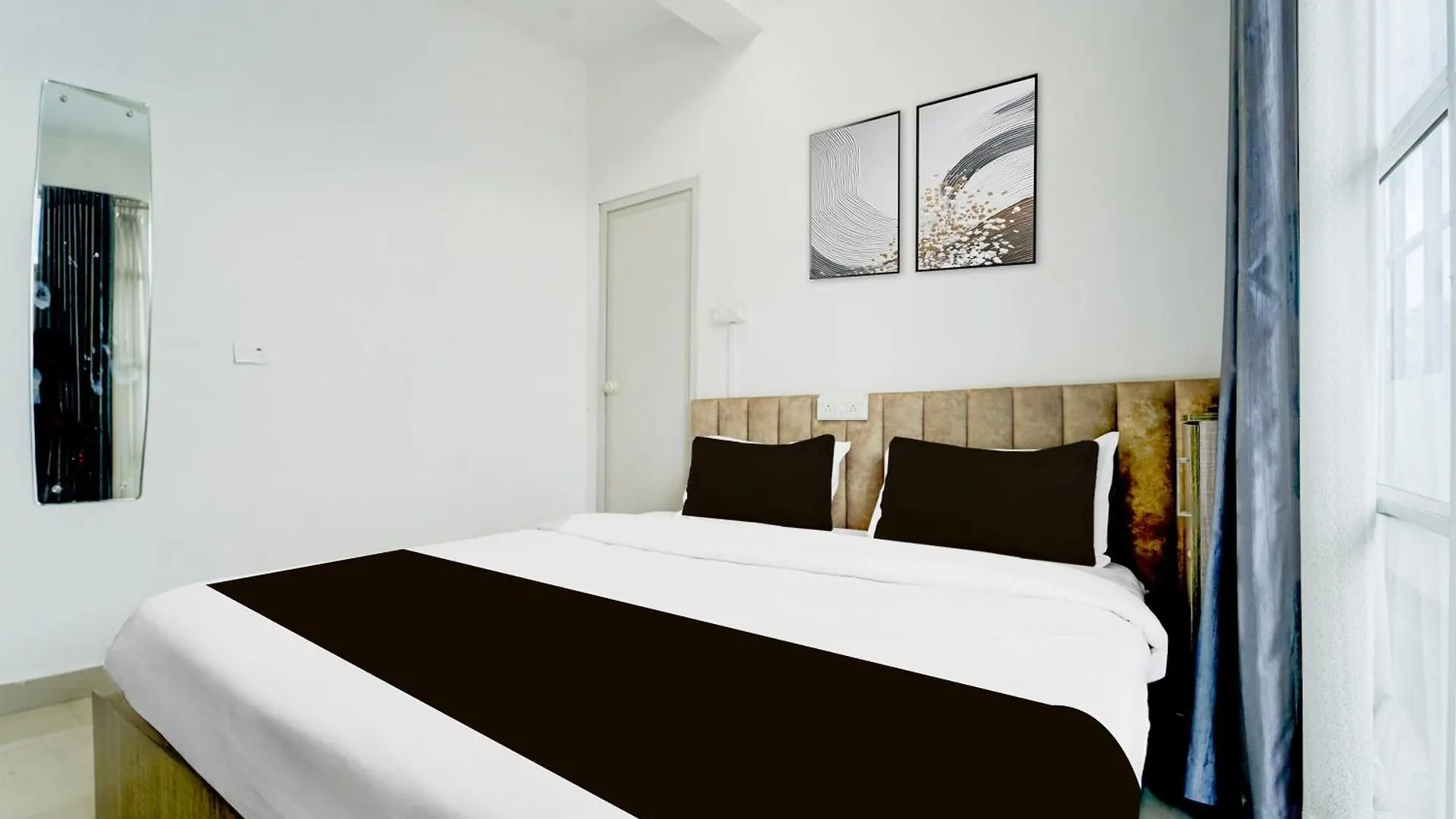 Super Hotel O Chakkaraparambu Vyttila Kochi