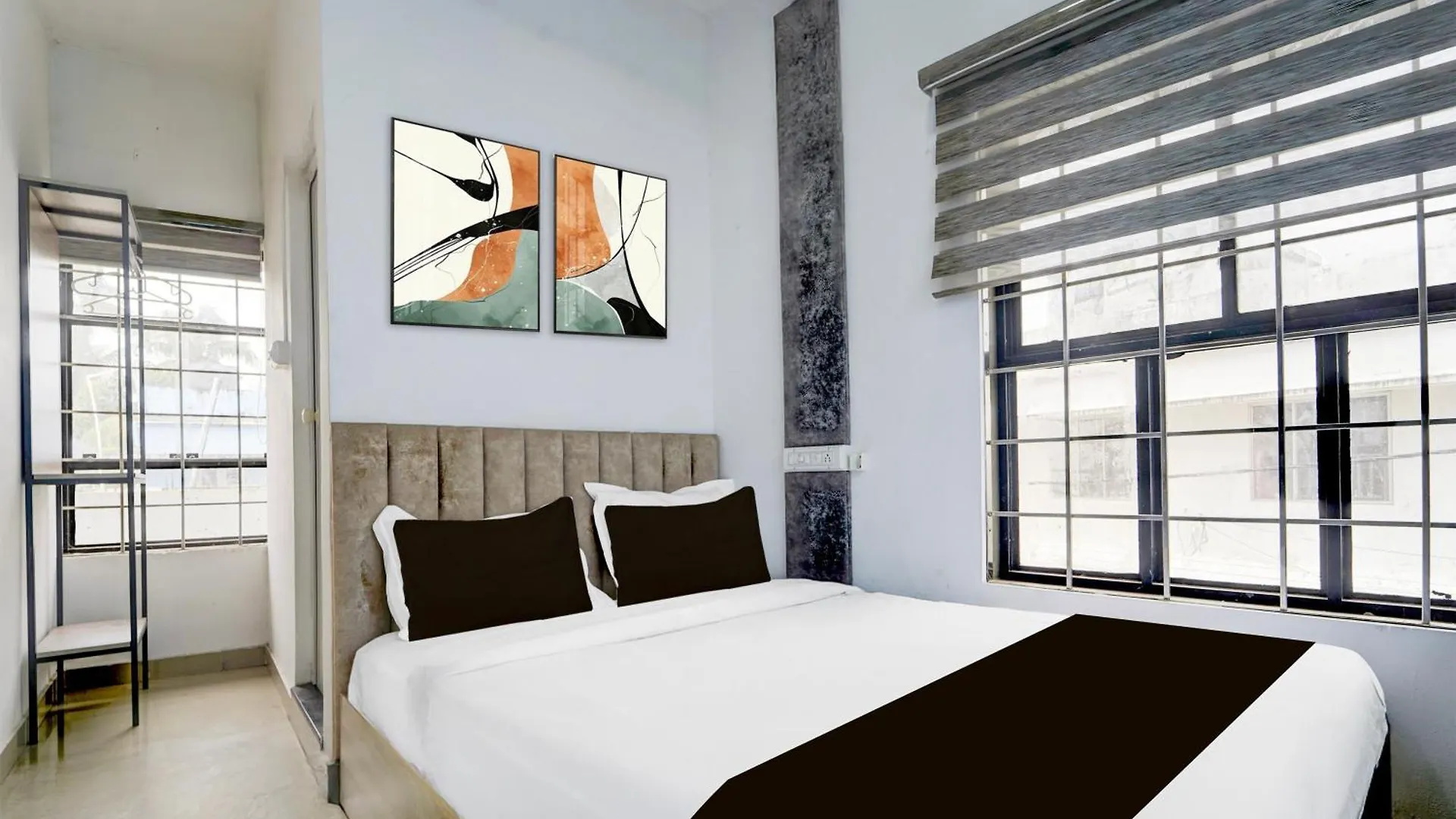 Super Hotel O Chakkaraparambu Vyttila Kochi